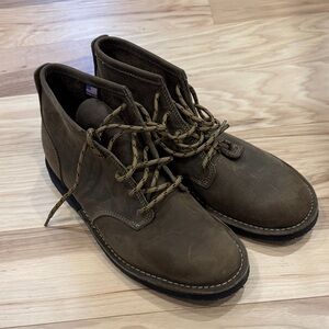 Danner Men's Brown Chukka Boots, size 10